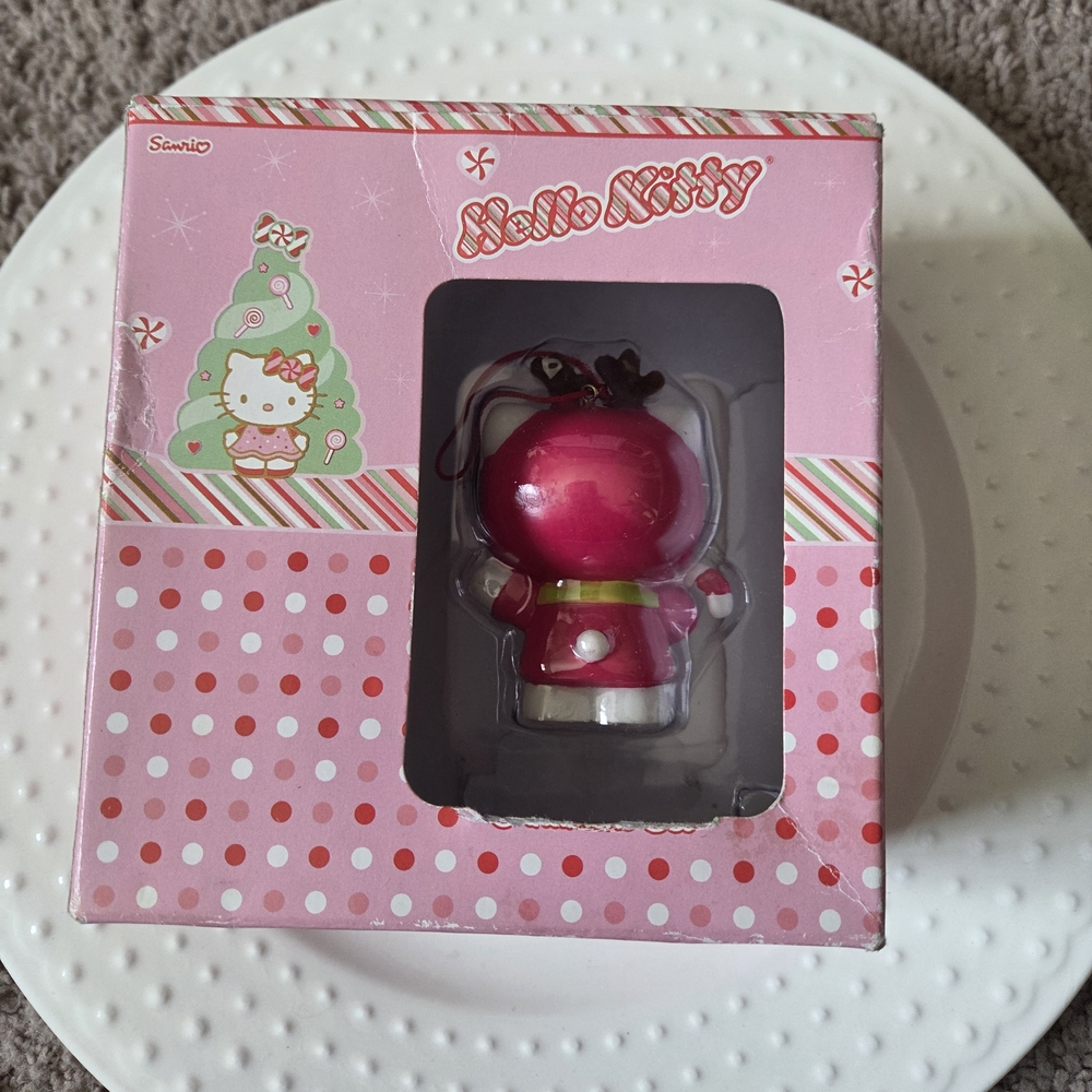 NIB NWT Vintage 2003 Hello Kitty Holiday Ornament Set - Picture 4 of 7